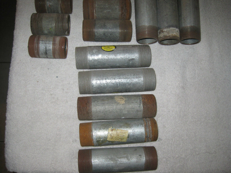 (21) Piece Assortment 1 1/2" Pipe Nipples