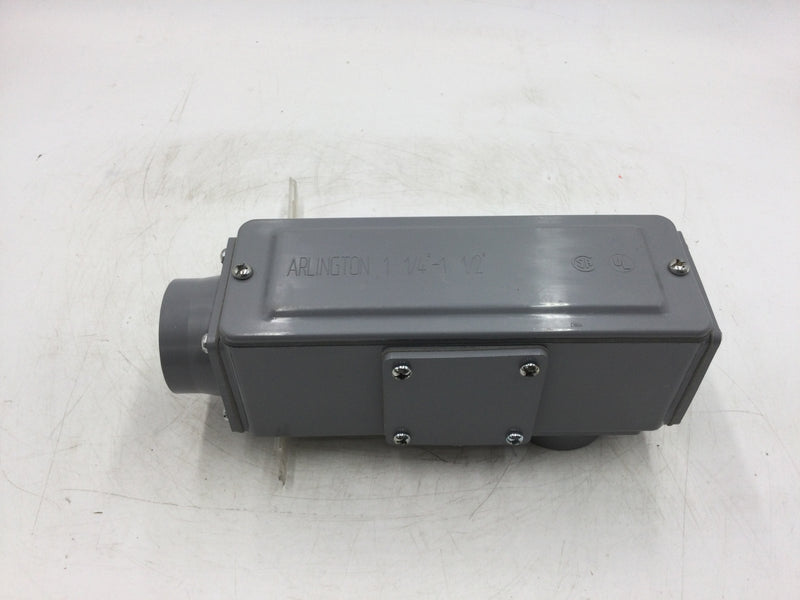 Arlington 933NM 1-1/4" Universal Conduit Body, Non-Metallic with Cover & Gasket