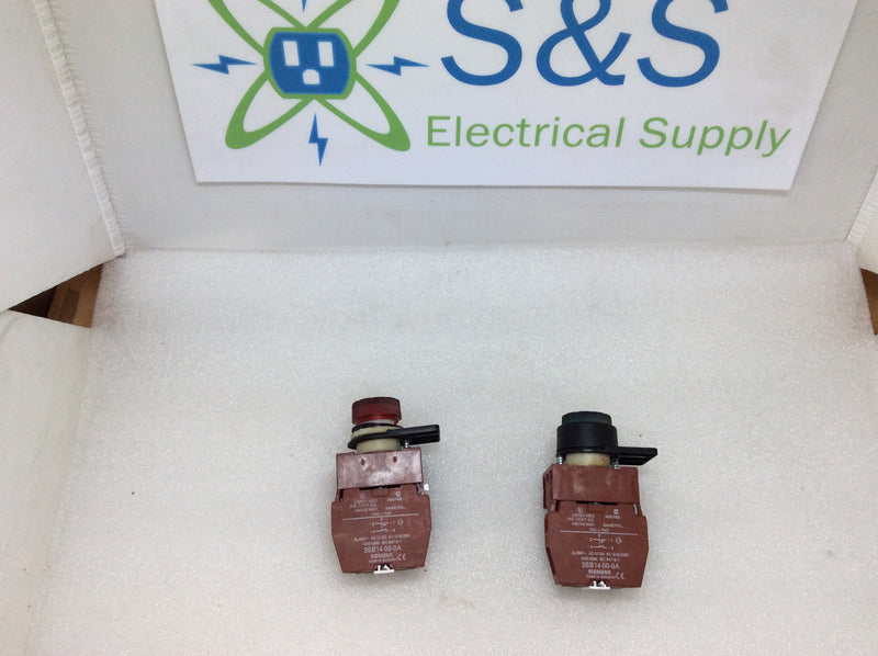 Siemens Lighted Pushbutton Controls 3SB1400-0A / 3SB1400-2B Red, Green, Blue (Used)