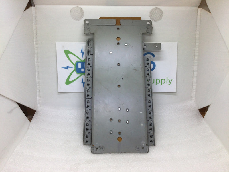 Murray 150A Single Phase 120/240VAC 10 Space Panel Guts Only