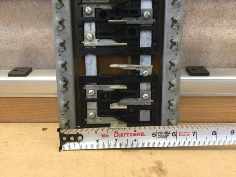 Murray 150A Single Phase 120/240VAC 10 Space Panel Guts Only