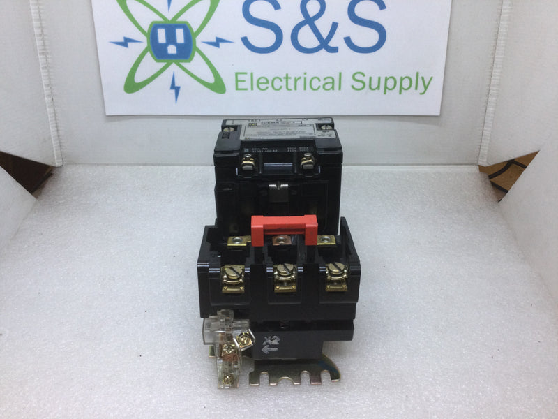 Square D 8536SCO3S Nema Size 1 Series A 120V Coil 600V 50/60Hz 10Hp Max Motor Starter