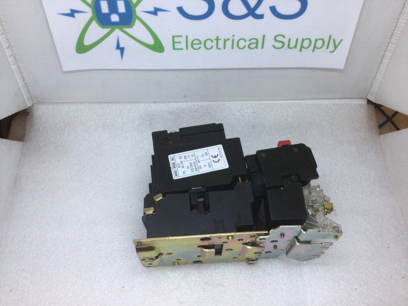 Square D 8536SCO3S Nema Size 1 Series A 120V Coil 600V 50/60Hz 10Hp Max Motor Starter