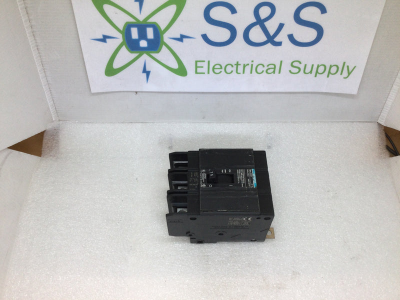 Siemens ITE BQD315 3 Pole 15 Amp 480v Circuit Breaker