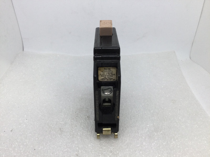 Cutler Hammer CH130 30 Amp 1 Pole Circuit Breaker Metal Foot