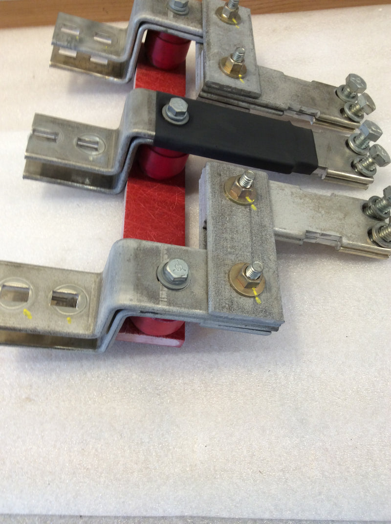 Eaton/Cutler-Hammer EHD Breaker Mounting Hardware 3Ph 1200A 600VAC Aluminum Feet (Please See Pics)