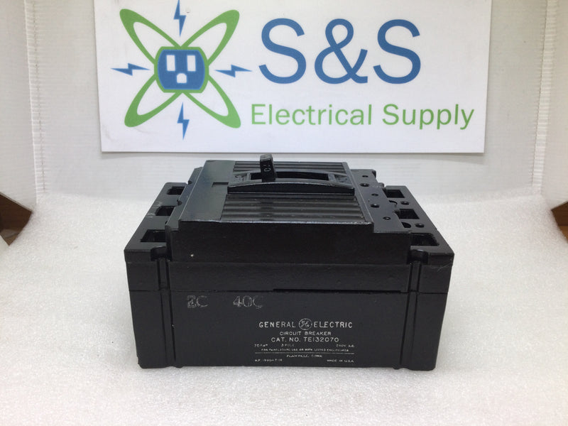 GE General Electric TE132070 70 Amp 3 Pole Circuit Breaker