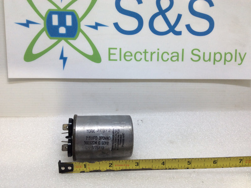 Capacitor 7.5MFD 370Vac 39232D4 G 60Hz York 37972