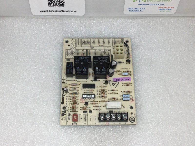 Honeywell Control Board St9120c2010 Cpc-E 94v-0