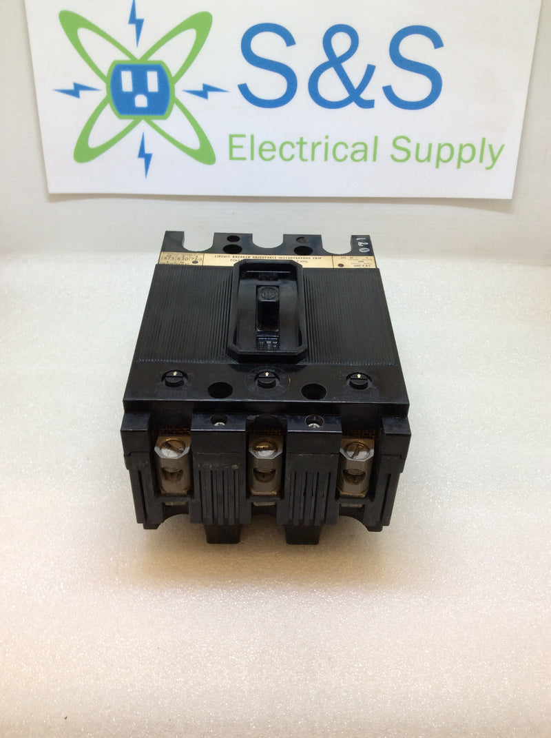 ITE EF3A100 3 Pole 100A 600VAC Instantaneous Trip Set Type ETI Circuit Breaker