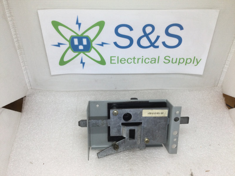 Siemens 25-135-017-521 MCC Handle Mechanism Motor Control Cabinet Handle Mechanism