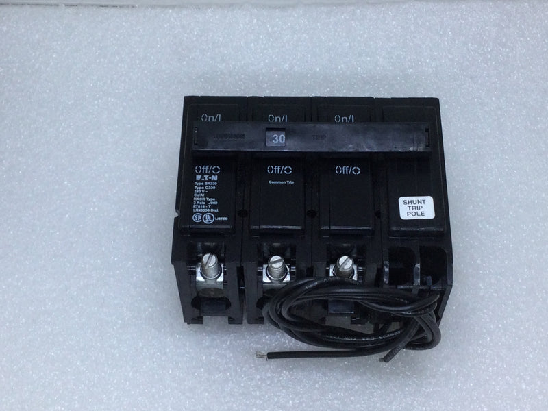 Eaton Cutler-Hammer BR330ST 30 Amp 3 Pole 240 Volt Plug-In Molded Case Circuit Breaker