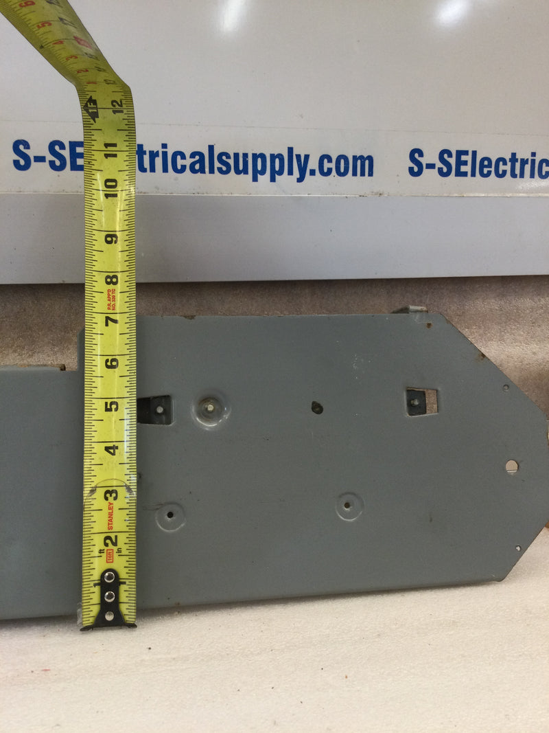 Square D Type QON 8 Space 16 Circuit 200A 120/240V Main Breaker Type QOB Guts Only 21.5" x 6.75"