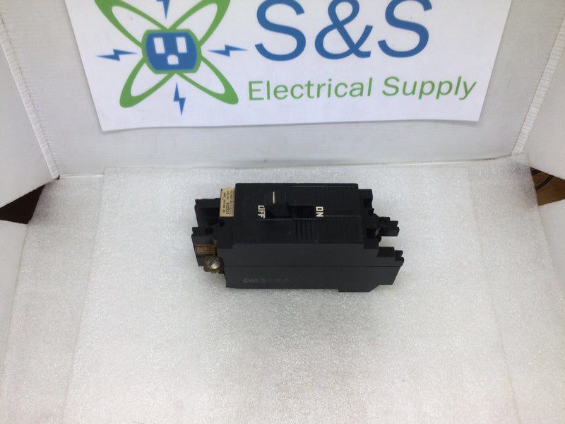 Square D 992220 20 Amp 2 Pole 250 VAC Circuit Breaker