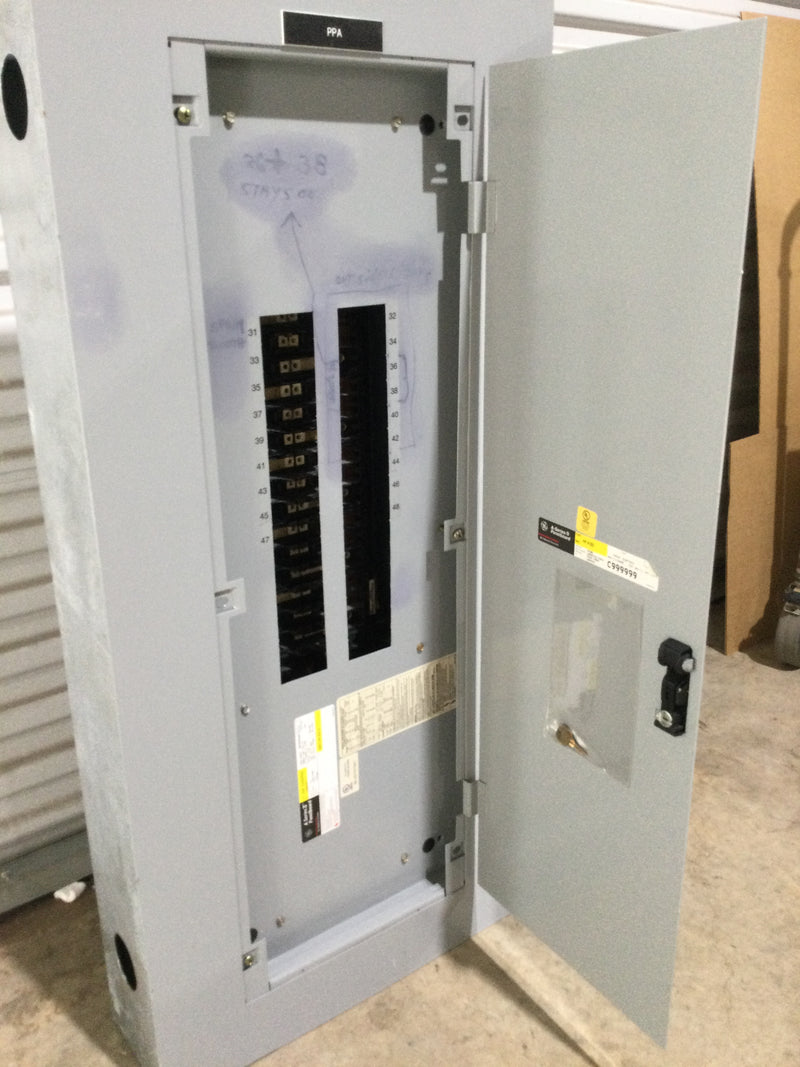 General Electric AQF3302MBX MLO 30 Circuit  225A 208Y/120V Distribution Panel 3Ph (Please See Pics)