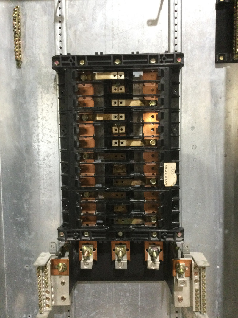 General Electric AQF3241MBX 3 Phase 208Y/120V 125A MLO Panel Board