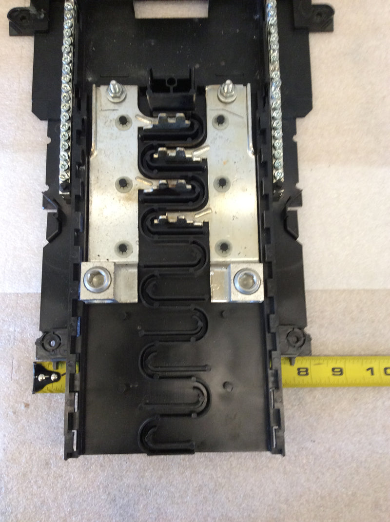 Square D/Homeline 4 Space 8 circuit 200A 120/240VAC Type HOM Feed Thru Load Center (Guts Only)