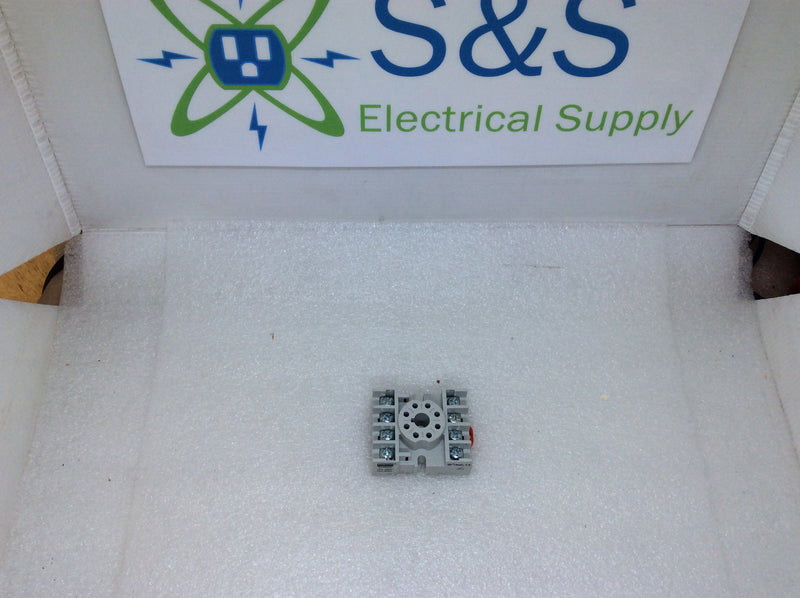 Dayton 5X852N 15A 300V 10A 600V Standard Duty Relay Socket (New Open Box)