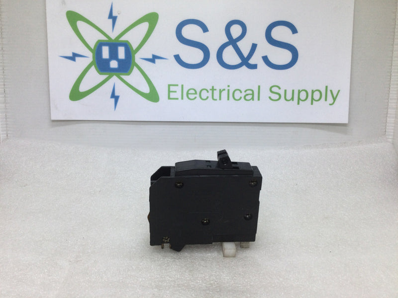 Square D QO3030 30 Amp 120/240VAC Tandem Twin Mini Circuit Breaker QOT3030