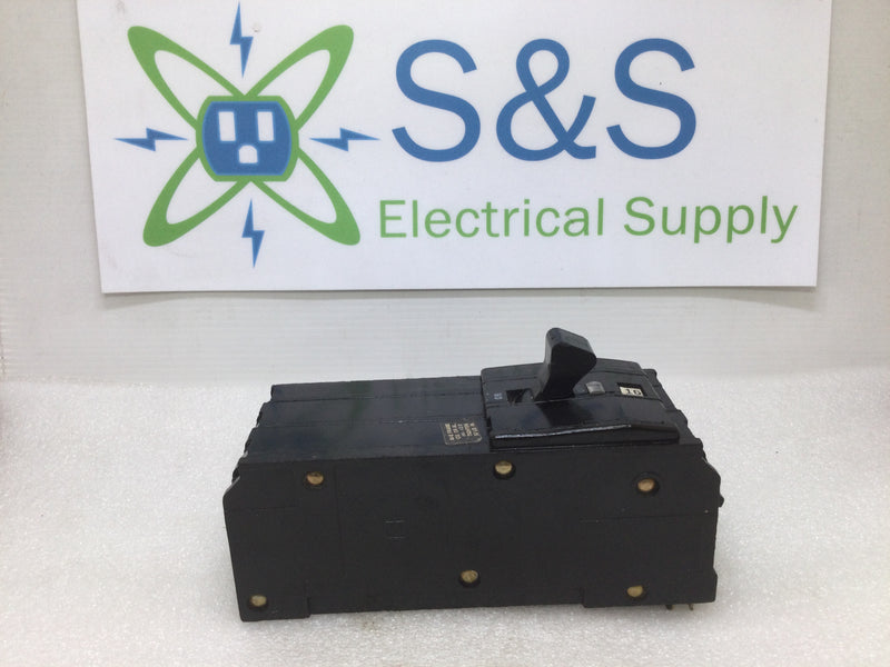 Square D A1B390 3-Pole 90 Amp 240vac Circuit Breaker